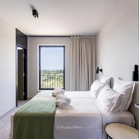Villa House&villas - *
